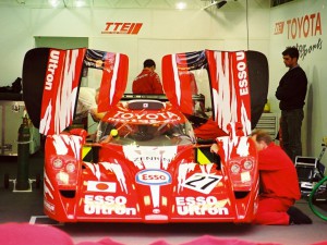 Le Mans Pits: Toyota GT-One