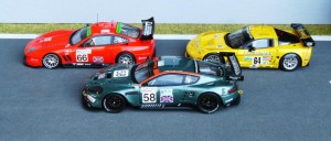 GT1-Fahrzeuge: Ferrari 550 Maranello (2004 - Modell: Red Line), Chevrolet Corvette C6R (2006 - Spark), Aston Martin DBR9 (2006 - IXO) 