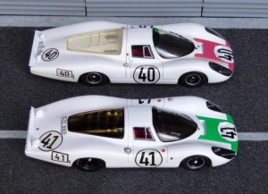 Porsche 907L LOe Mans 1967, vorn Spark, hinten Ebbro