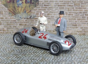 Mercedes-Benz W165 (Tripolis 1939, Caracciola) (Modell: Plumbies)